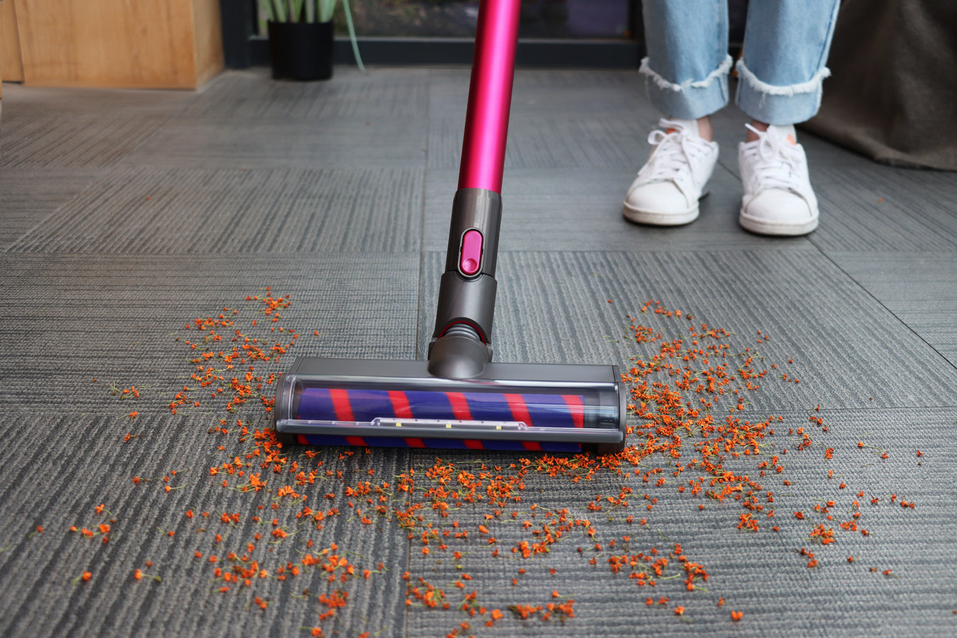 Vacuum Cleaner - Wireless Battery - 4-Layer Filter System - 150 W Cordless - Pink - 0.6 L - SP-VC12000-KP