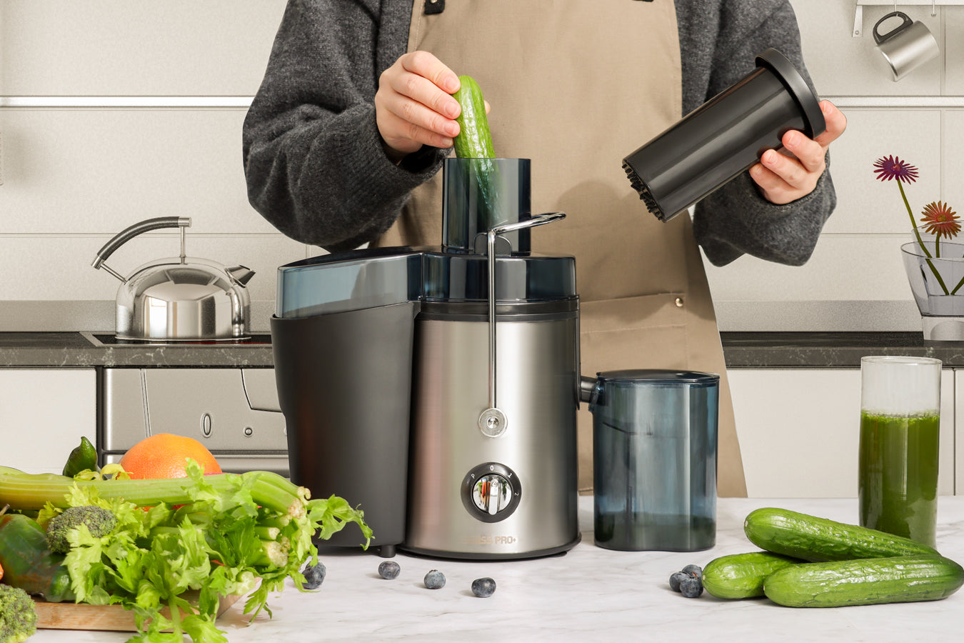 Juice Extractor - Fruits and Vegetables - Centrifuge - Stainless Steel - SP-PEJ1000- 450 W - Black - SP-PEJ1000